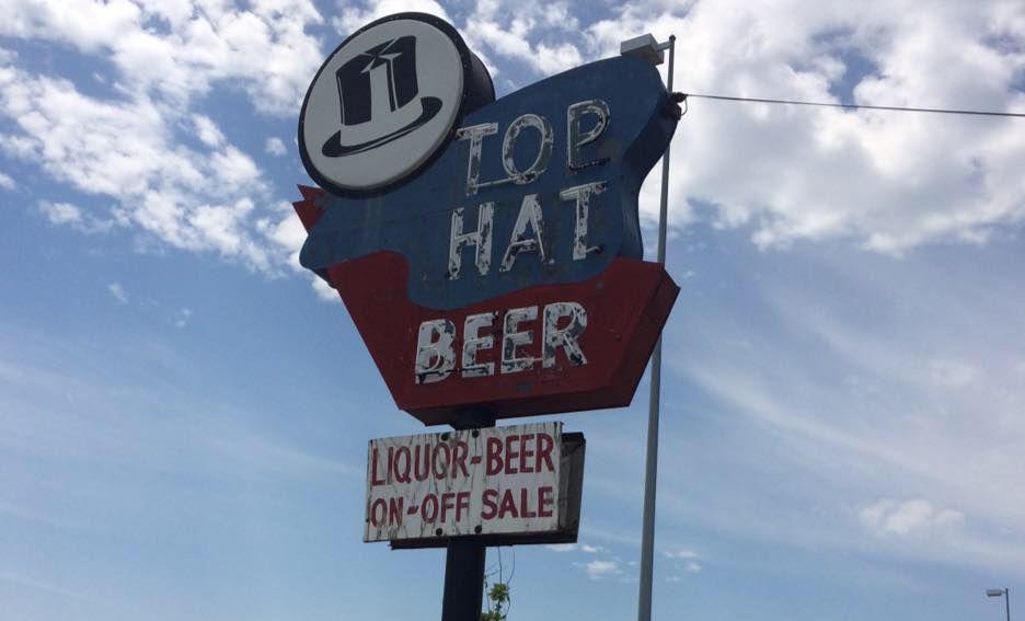 Top Hat Bar